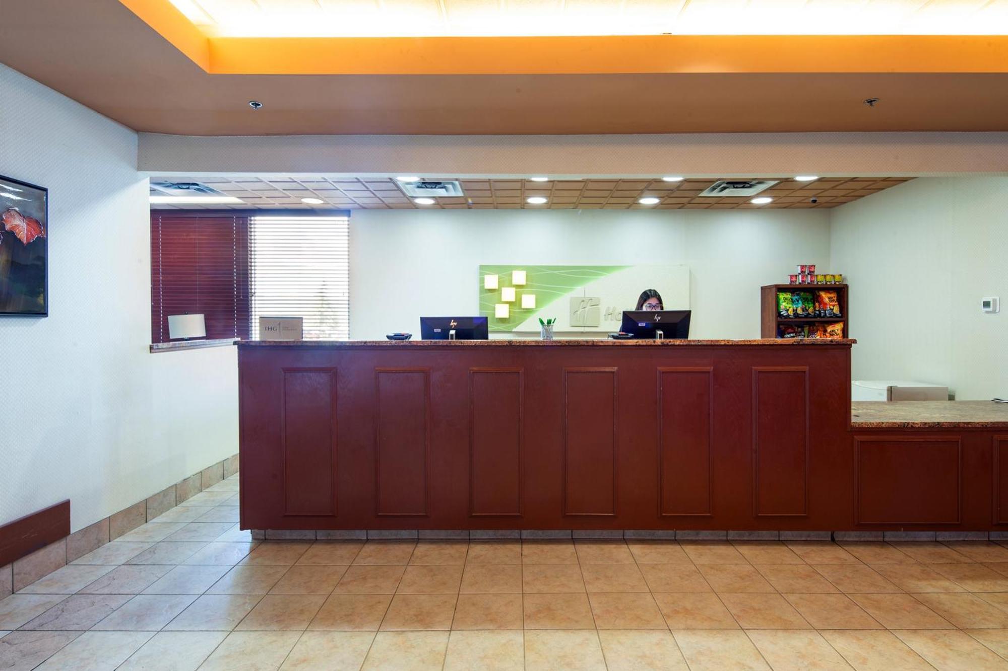 Holiday Inn Hinton By Ihg Dış mekan fotoğraf